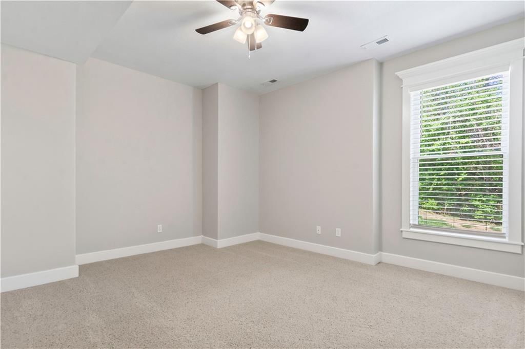 1501 Northpoint Avenue — photo 52