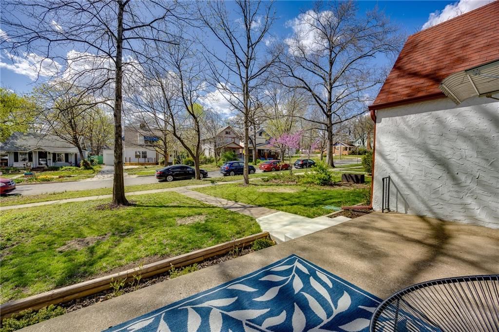 1710 Indiana Street — photo 32