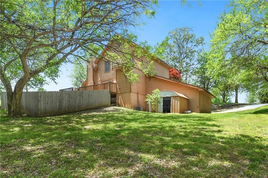 32832 195th Street — photo 7