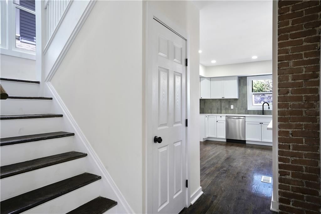 3009 Campbell Street — photo 16