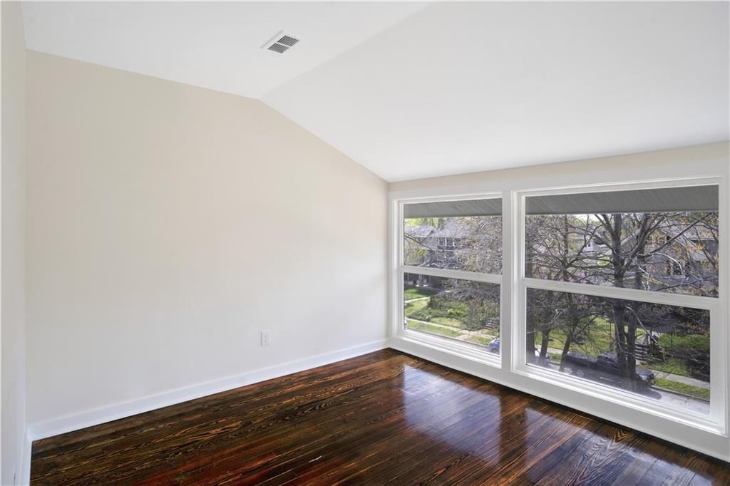 3009 Campbell Street — photo 28