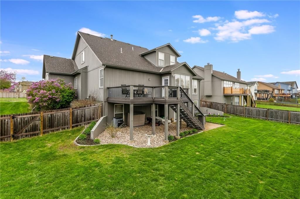 315 S Fox Ridge Drive — photo 6
