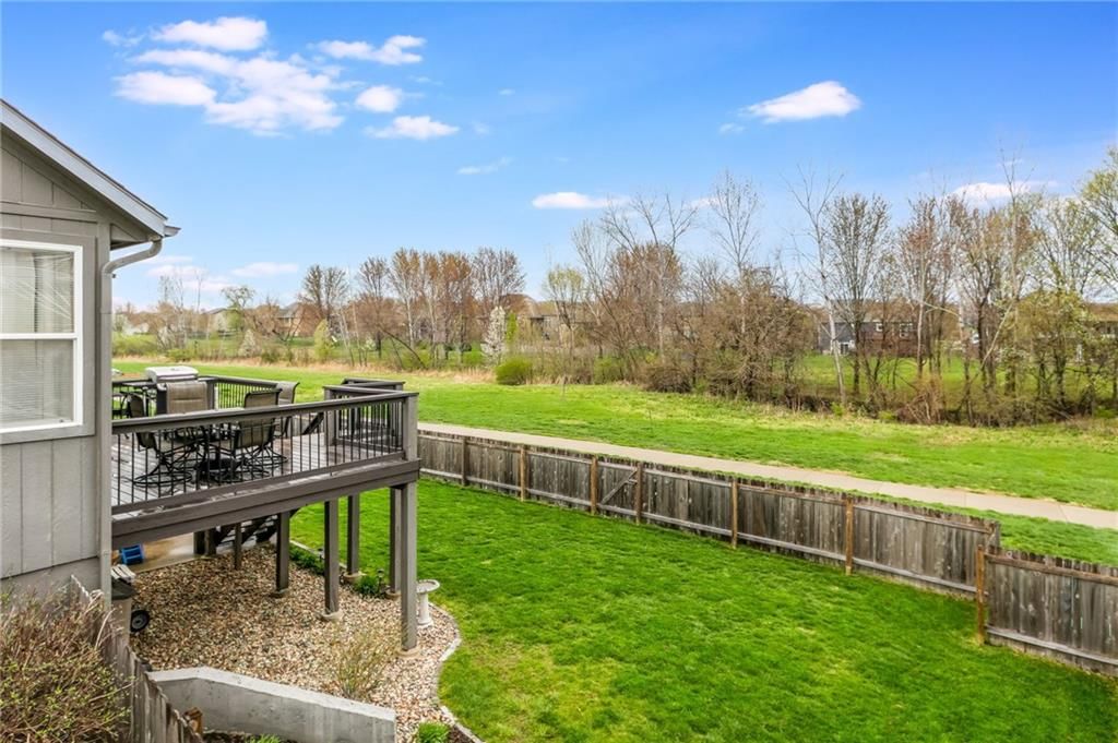 315 S Fox Ridge Drive — photo 7
