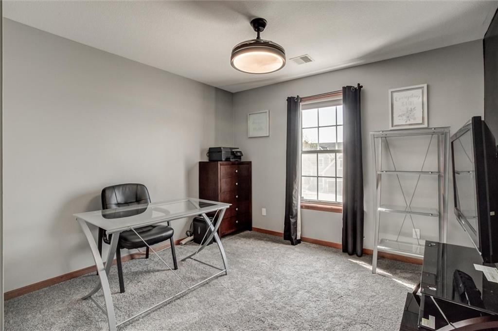 1024 SW Whistle Drive — photo 15
