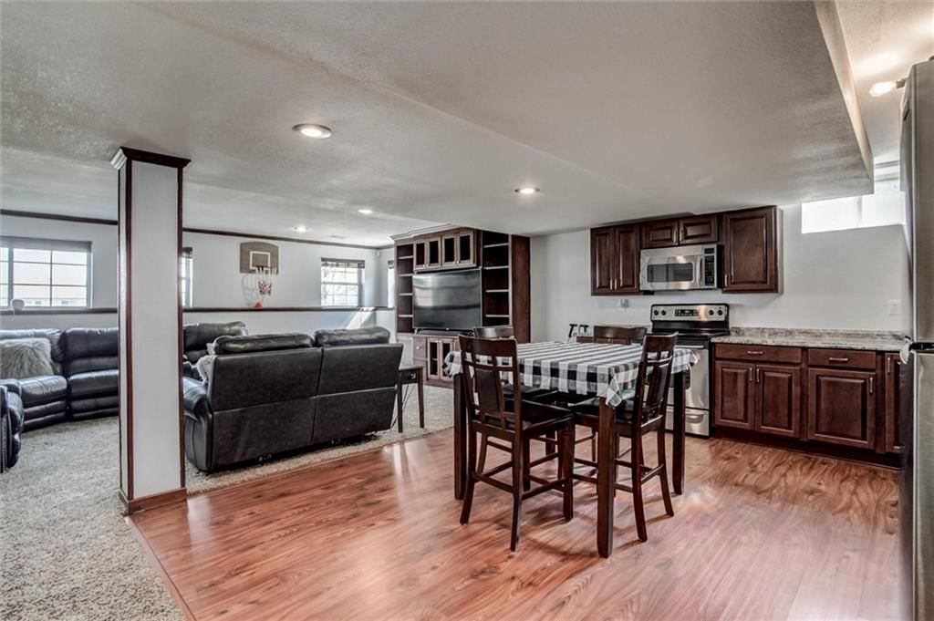 1024 SW Whistle Drive — photo 17