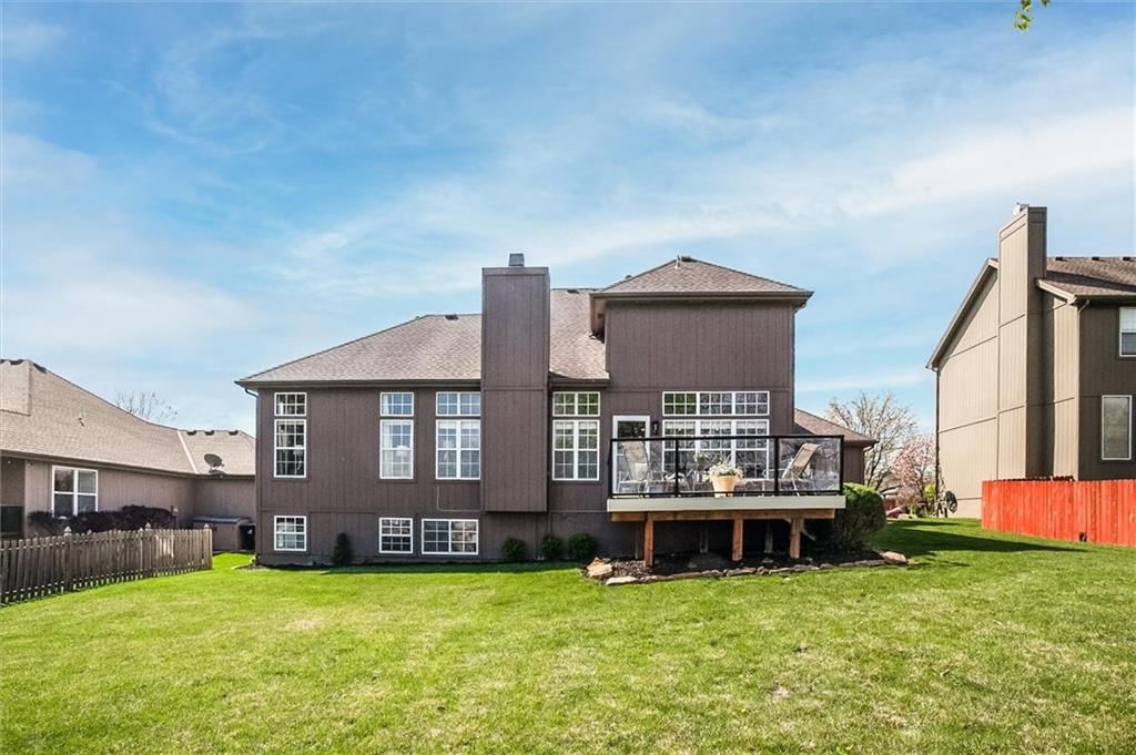 1024 SW Whistle Drive — photo 24