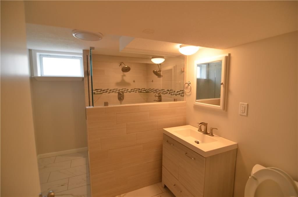 9814 England Drive — photo 6