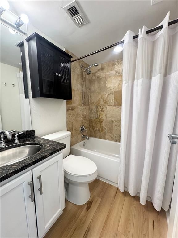 700 E 8th Street — photo 12