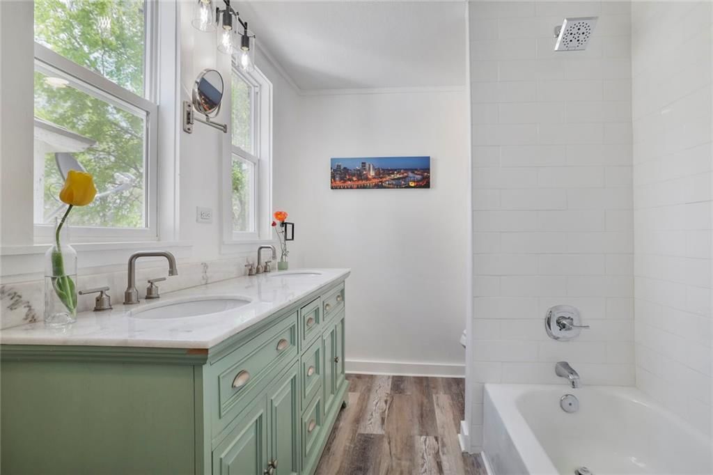 3421 Lexington Avenue — photo 13