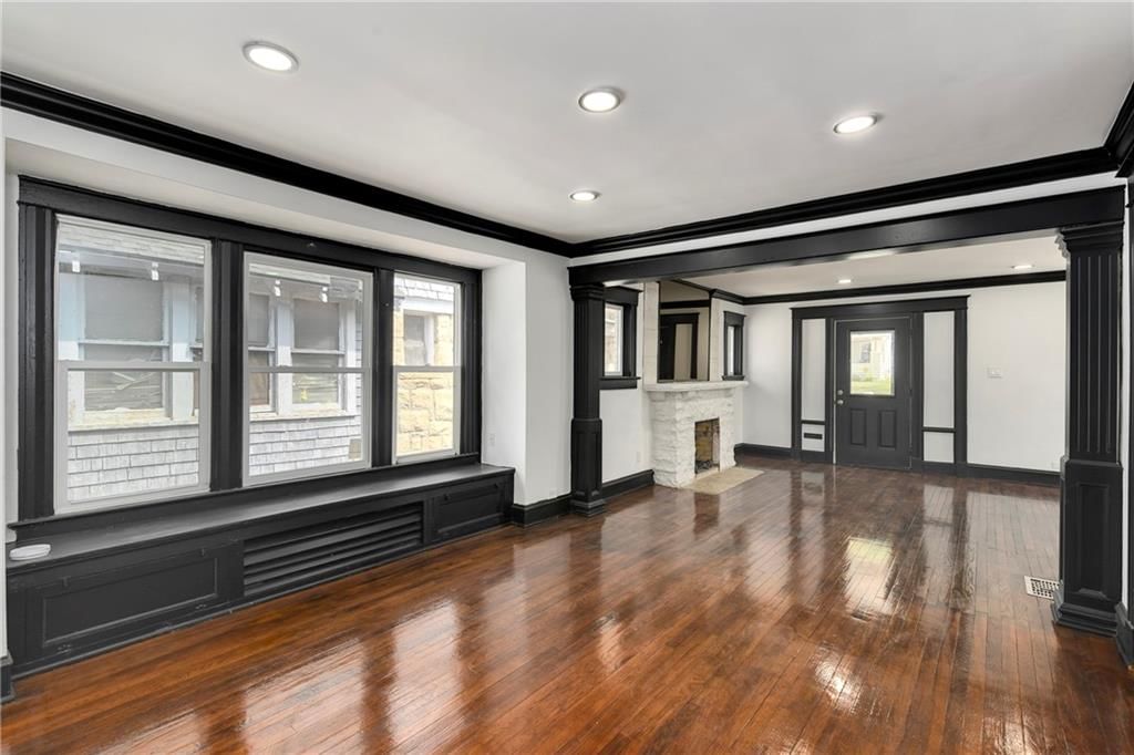4142 S Benton Avenue — photo 11