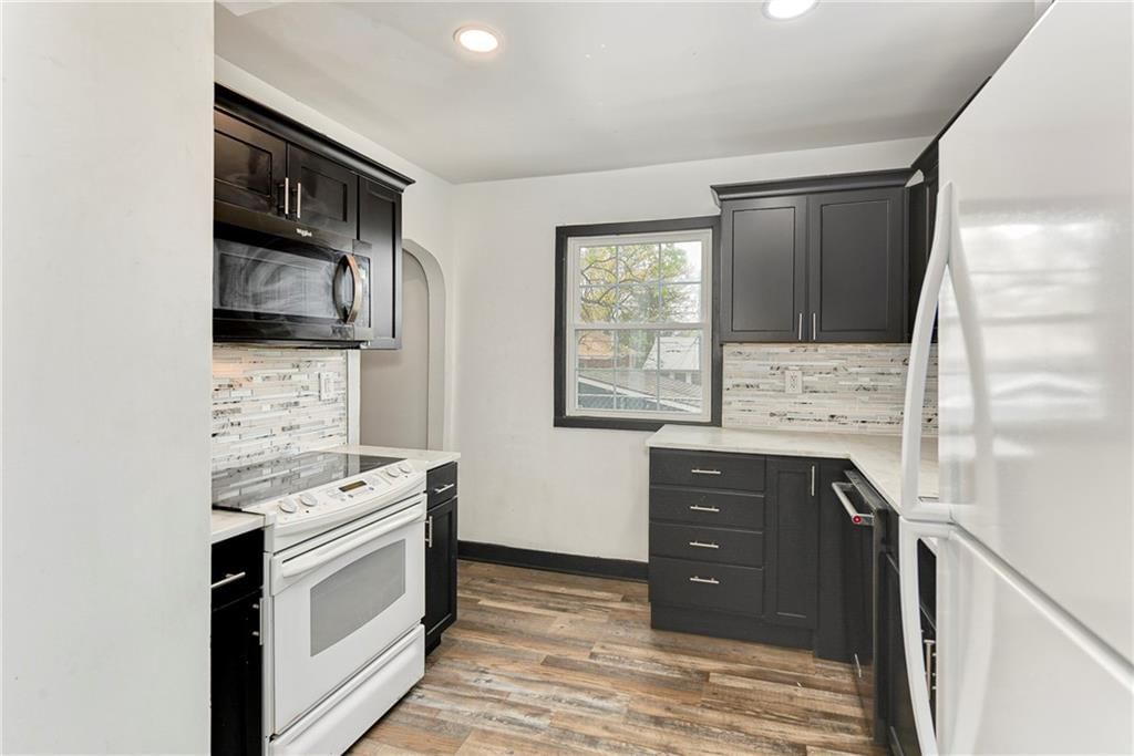 4142 S Benton Avenue — photo 14
