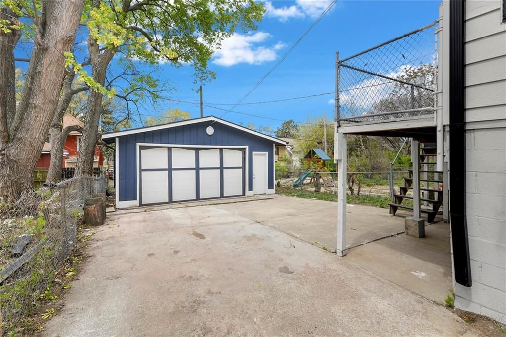 4142 S Benton Avenue — photo 31