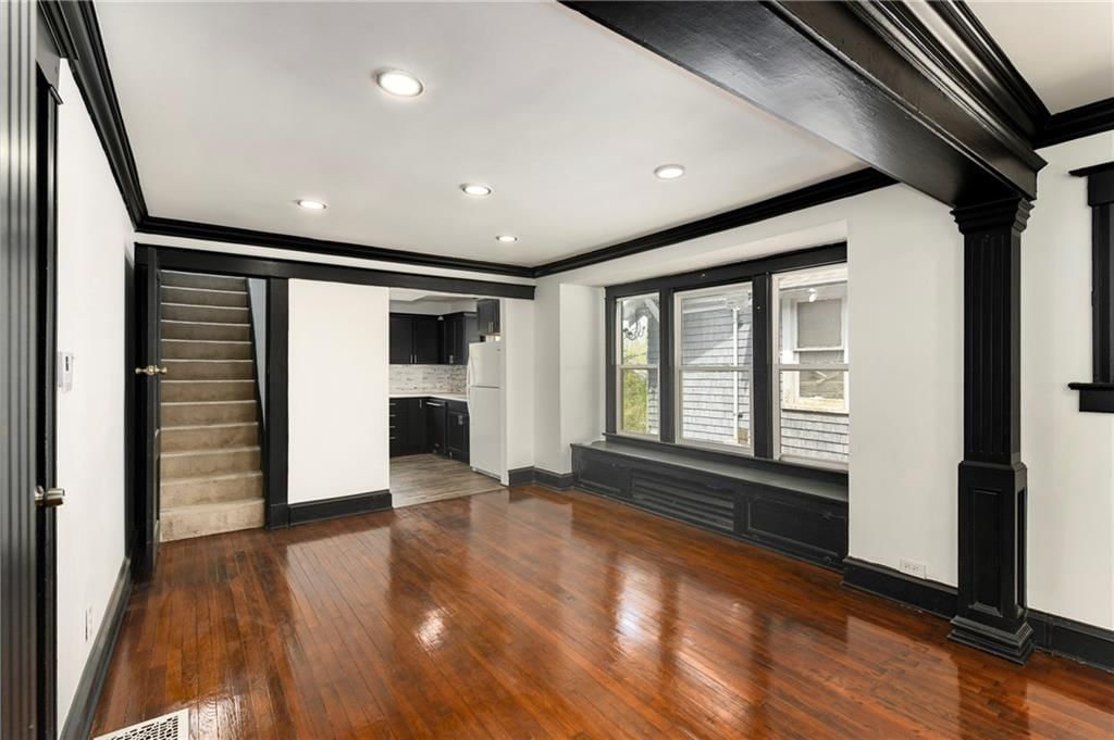 4142 S Benton Avenue — photo 10