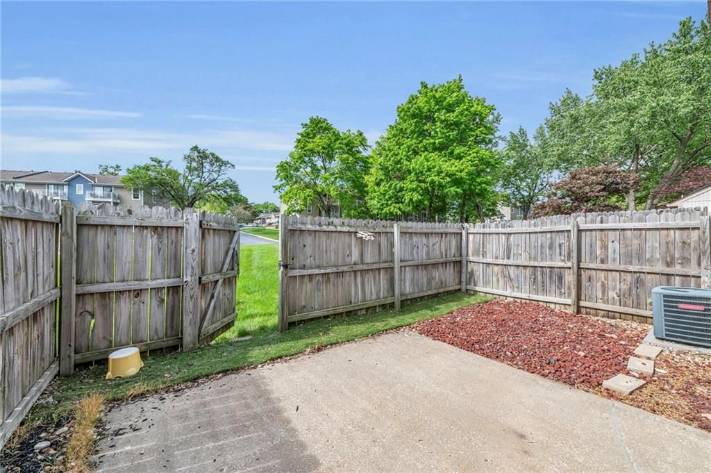 5937 N Kansas Avenue — photo 34