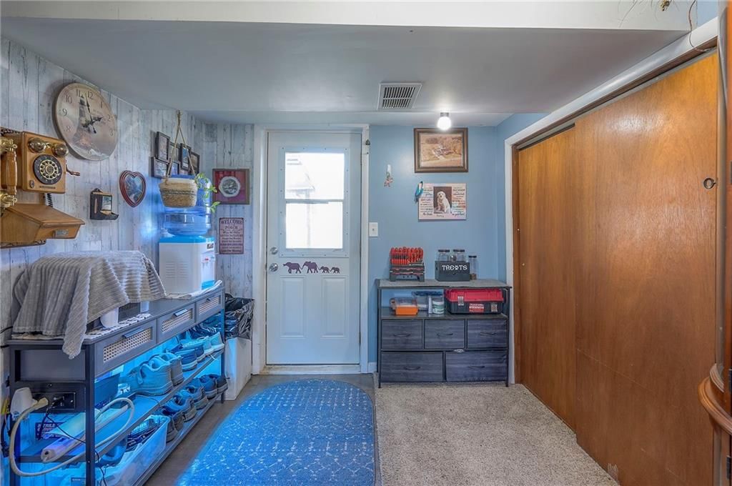 203 W 13th Street — photo 17