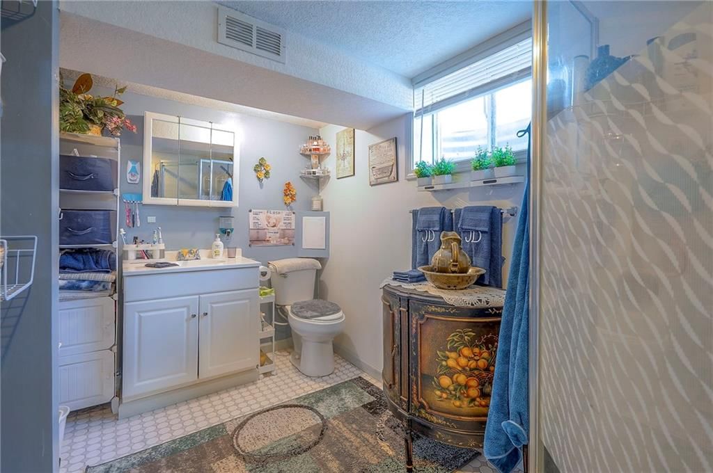 203 W 13th Street — photo 21