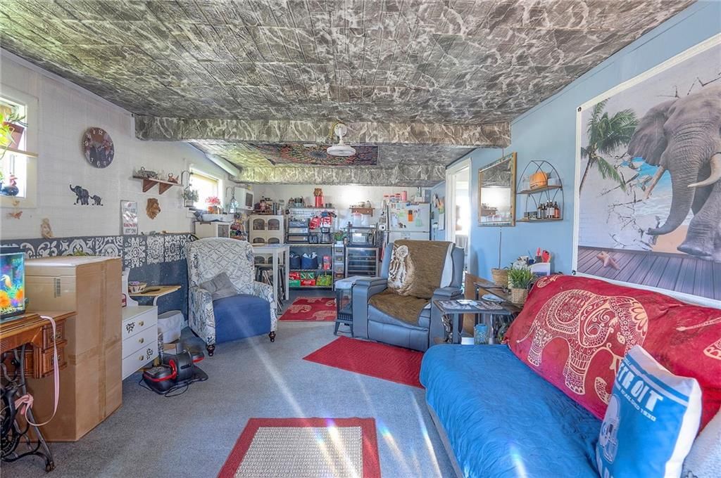 203 W 13th Street — photo 23