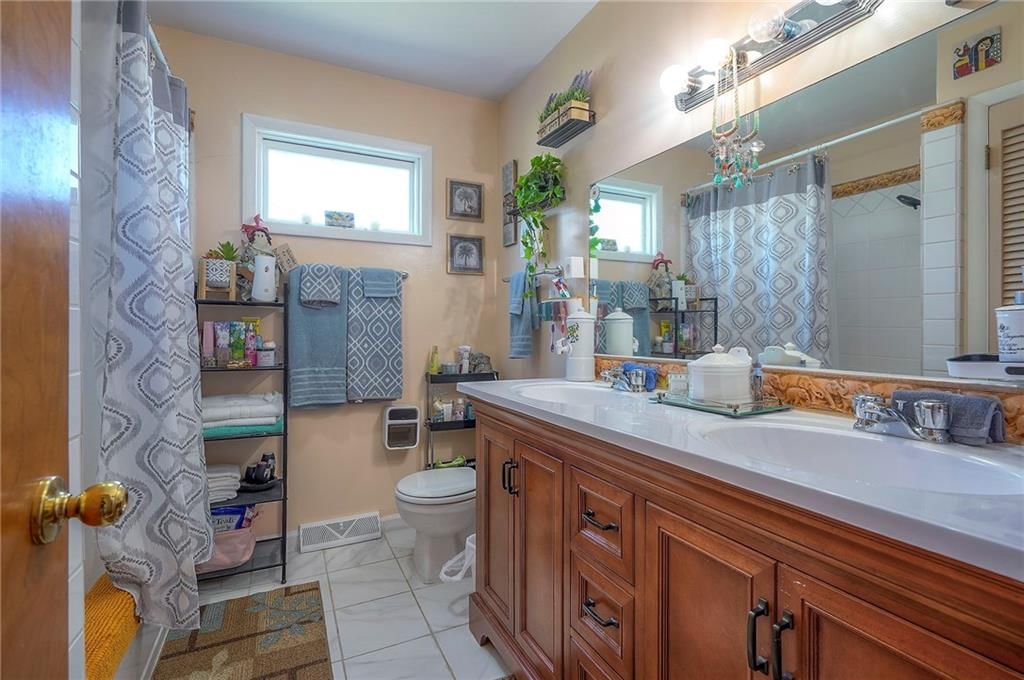203 W 13th Street — photo 24