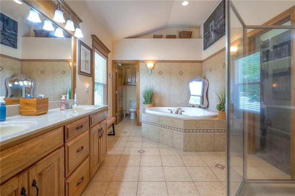 1675 N Keeler Street — photo 20