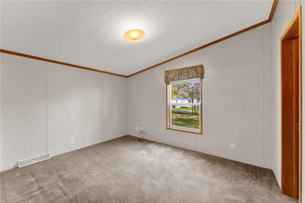 213 N Owen Street — photo 23