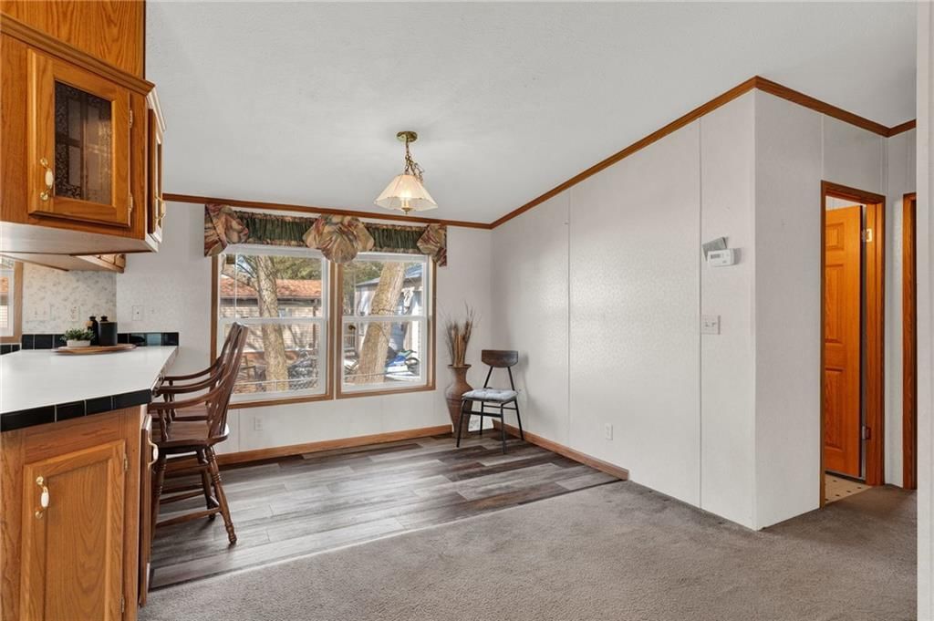 213 N Owen Street — photo 10