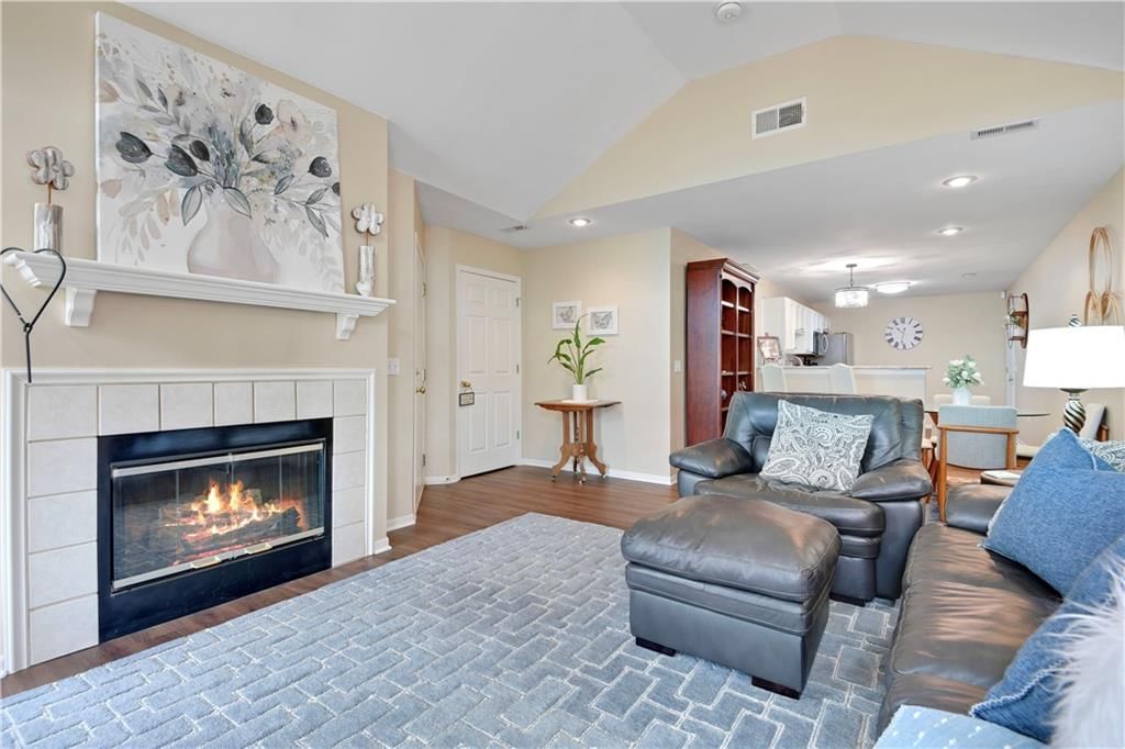 13945 Kenneth Court — photo 9