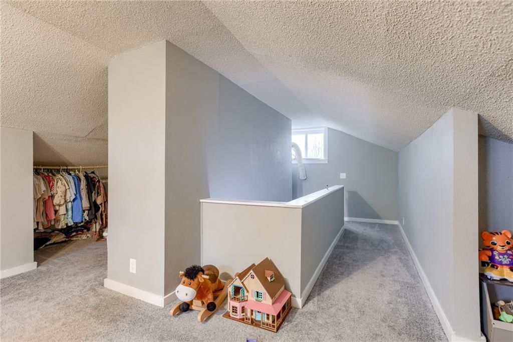 514 E Arthur Street — photo 20