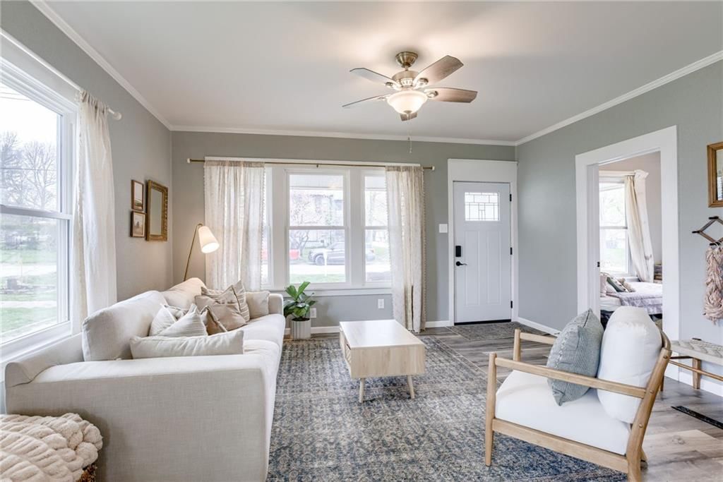 514 E Arthur Street — photo 3