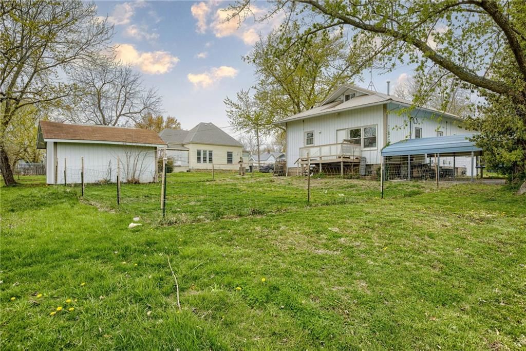 514 E Arthur Street — photo 25