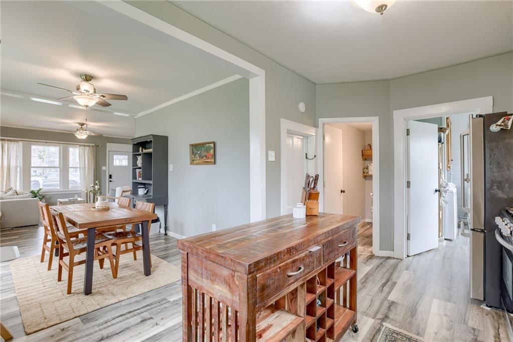 514 E Arthur Street — photo 10