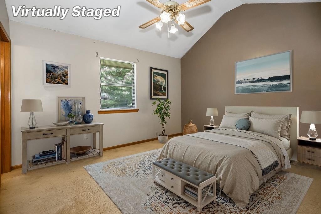 2040 NE Patterson Drive — photo 18