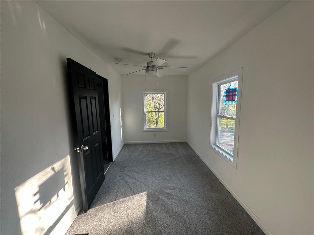 1820 Brown Avenue — photo 13