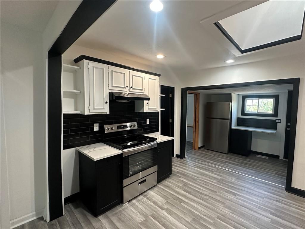 1820 Brown Avenue — photo 19