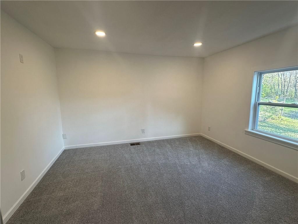 1820 Brown Avenue — photo 25