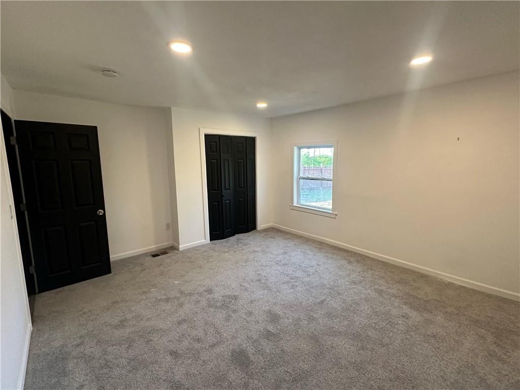 1820 Brown Avenue — photo 29