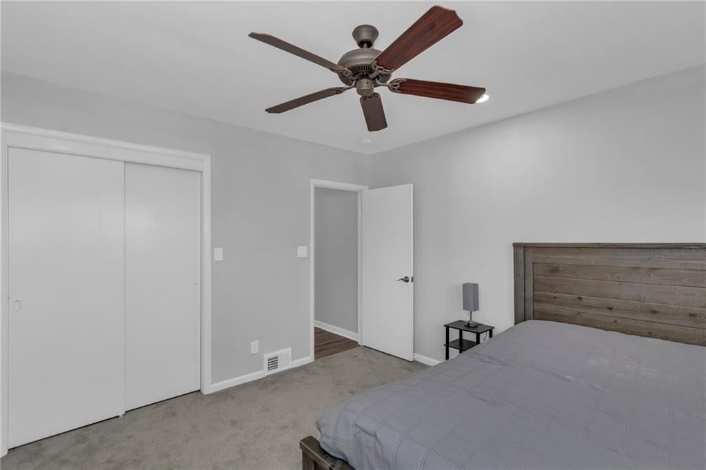 1137 S Mulberry Street — photo 23