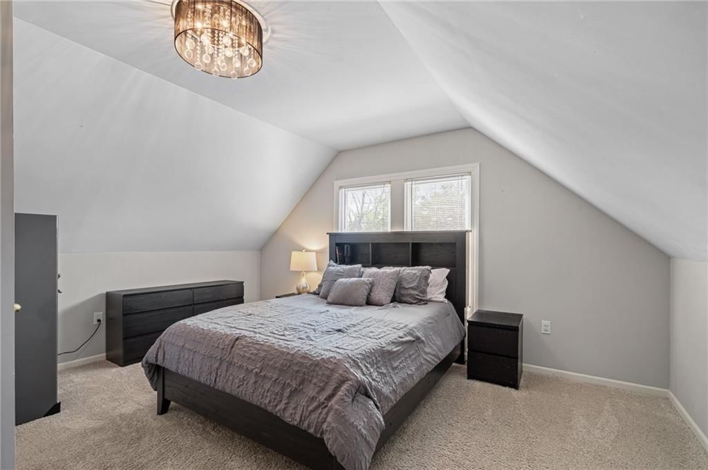 724 W Cedar Street — photo 34