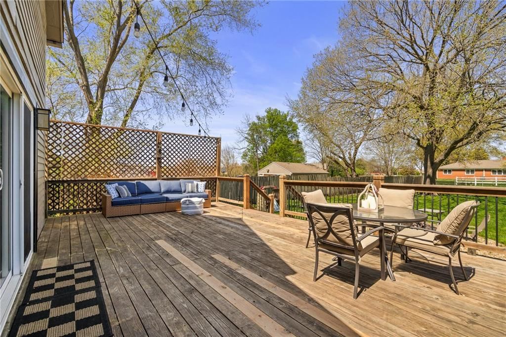 724 W Cedar Street — photo 41