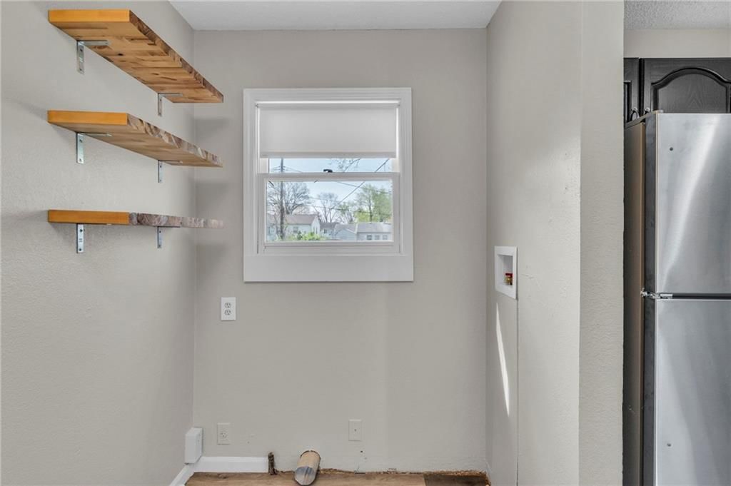 2411 NE 60th Street — photo 18