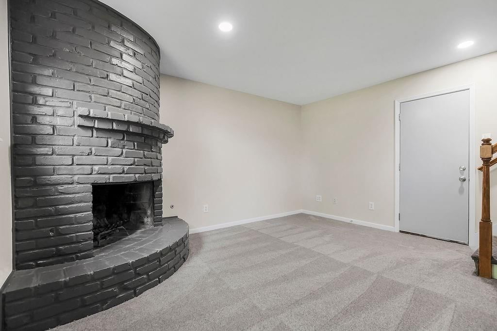 12913-12915 W 92nd Place — photo 18