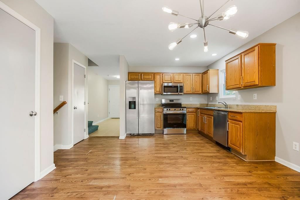 12913-12915 W 92nd Place — photo 9