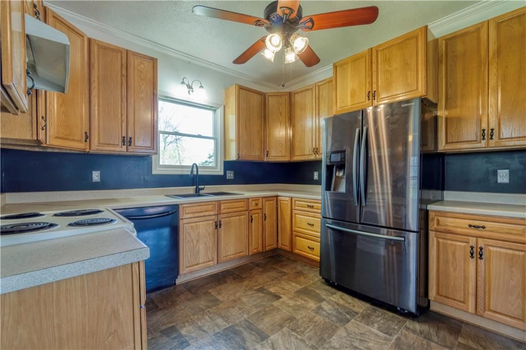 13318 Locust Street — photo 11