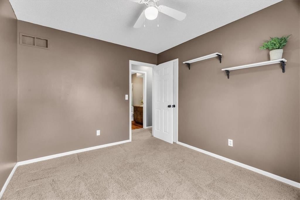 12429 S BLACKFOOT Drive — photo 13