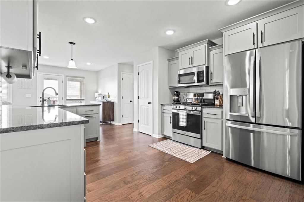 1701 Willow Lane — photo 12
