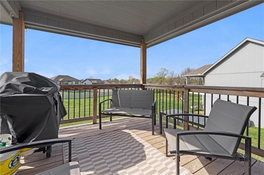 1701 Willow Lane — photo 36