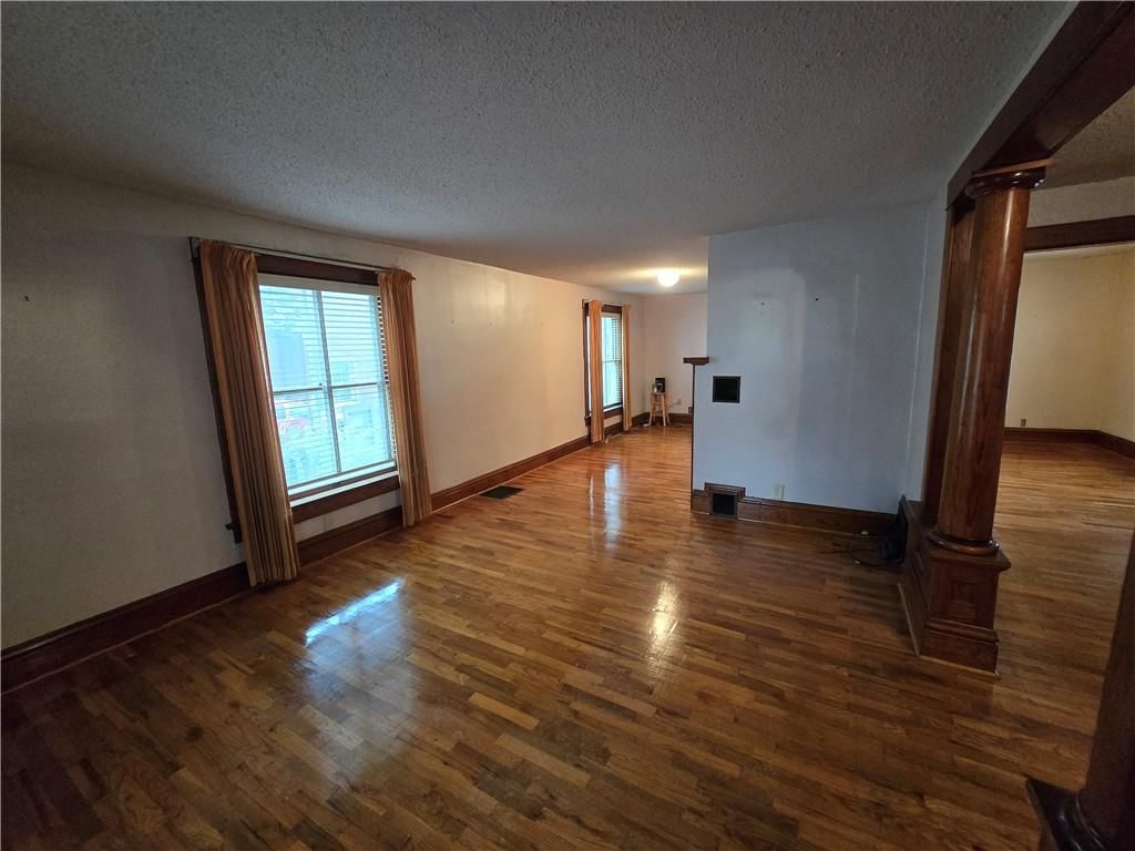 411 N 3rd Street — photo 11