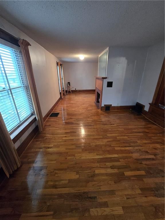 411 N 3rd Street — photo 12