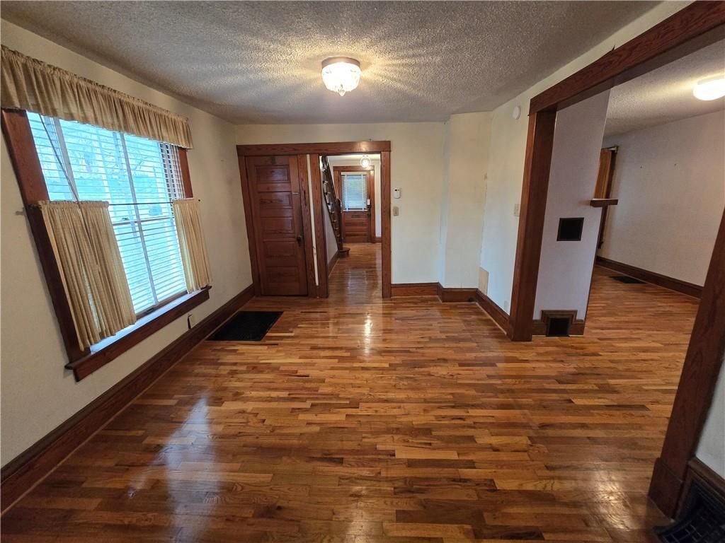 411 N 3rd Street — photo 15