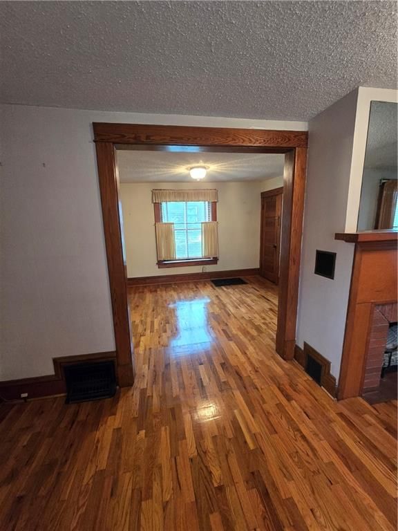 411 N 3rd Street — photo 18