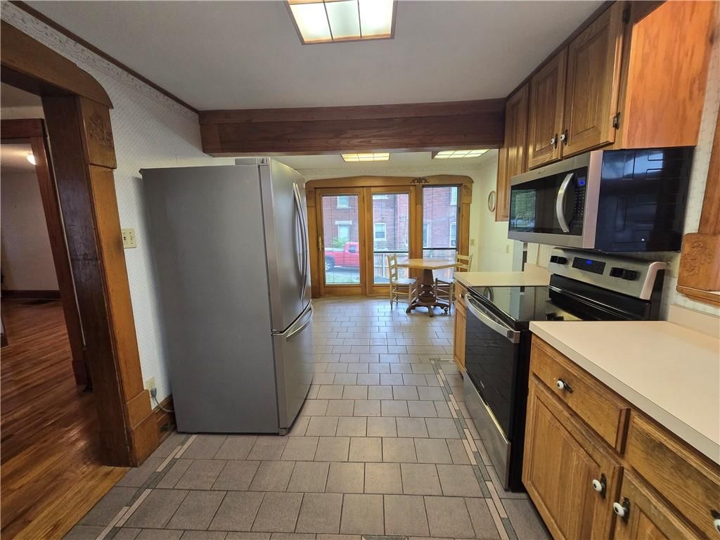 411 N 3rd Street — photo 26